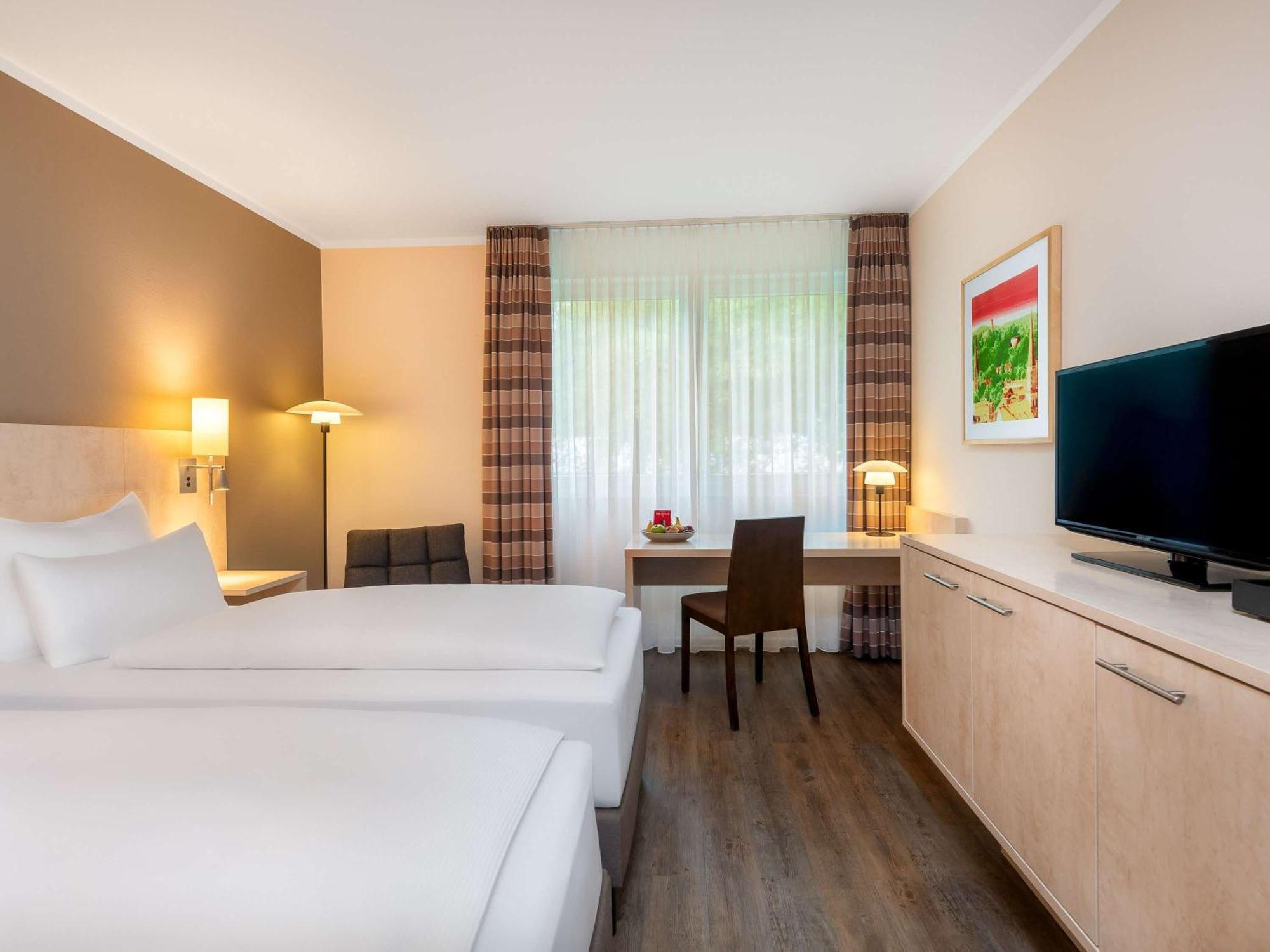 Mercure Hotel Bielefeld Johannisberg Екстериор снимка